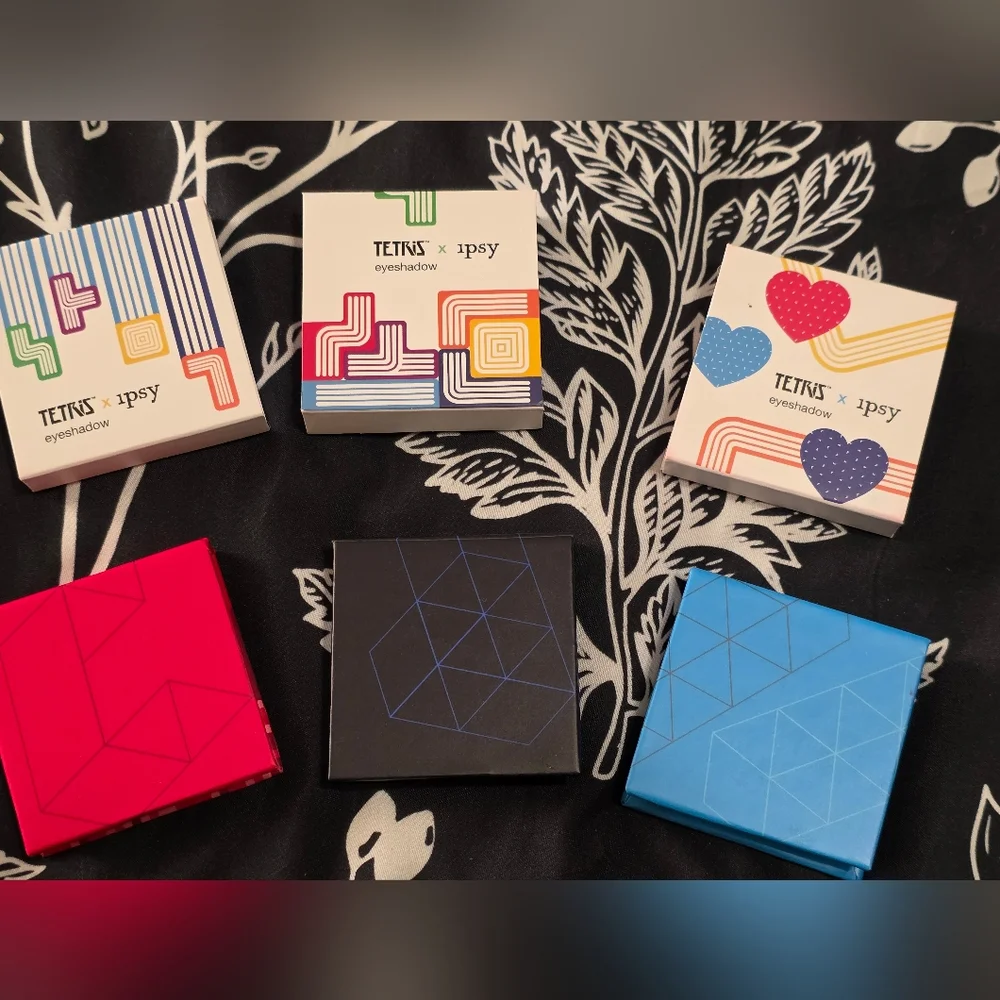 Tetris x Ipsy Eyeshadow SET